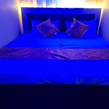 Hotel Sgh Subhadra Guest House Ayodhya Esterno foto