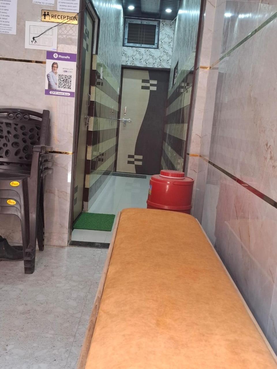 Hotel Sgh Subhadra Guest House Ayodhya Esterno foto